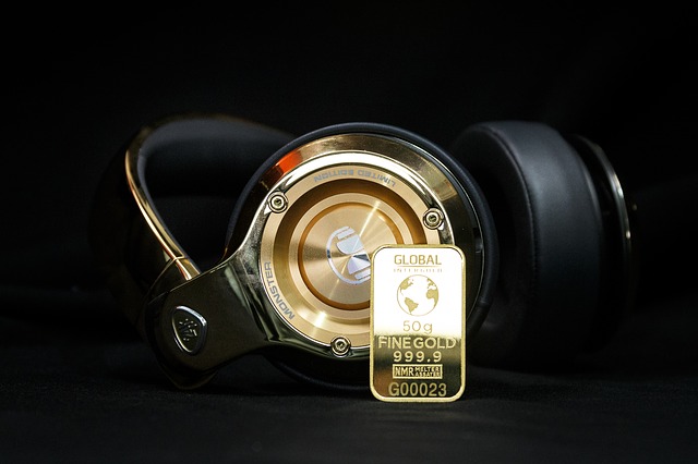 Golden headset